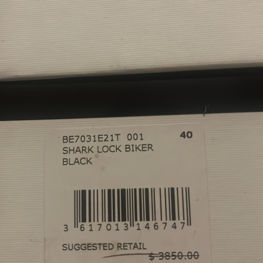 Brand New Givenchy Shark Lock alpaca knee-high boots size 40. - Picture 9 of 11